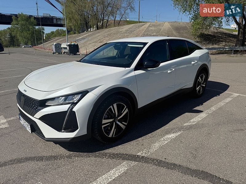 Лифтбек Peugeot 408 2023 в Киеве