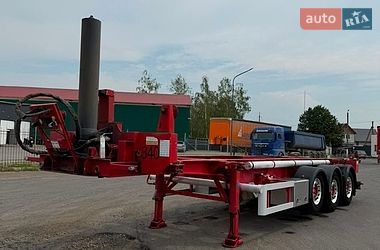 Контейнеровоз полуприцеп MAFA 40 2009 в Хусте