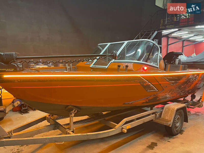 Лодка Finval 475 2024 в Киеве Лодка Finval 475 2024 в Киеве