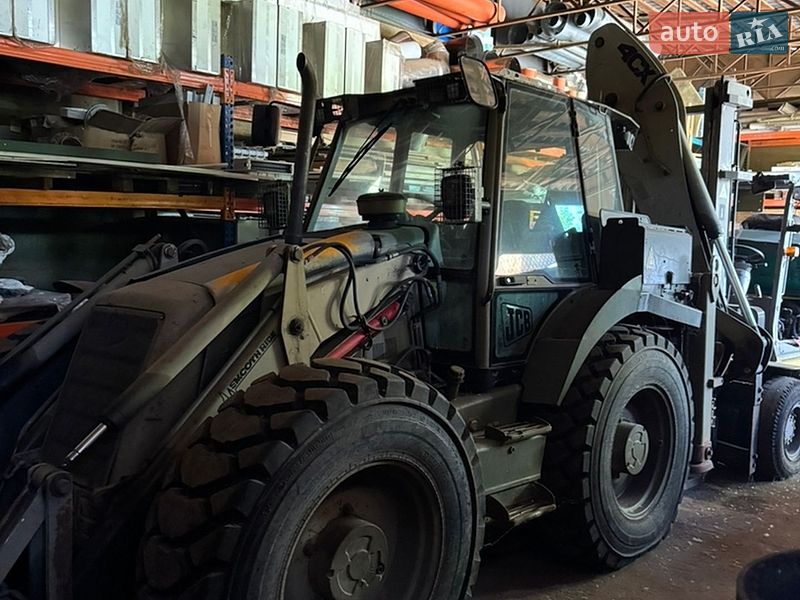 Экскаватор погрузчик JCB 4CX 2003 в Киеве