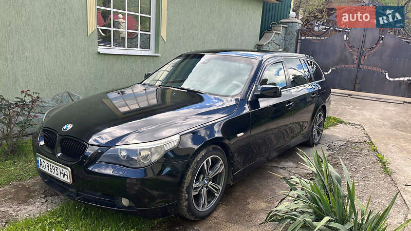 Универсал BMW 5 Series 2004 в Тячеве
