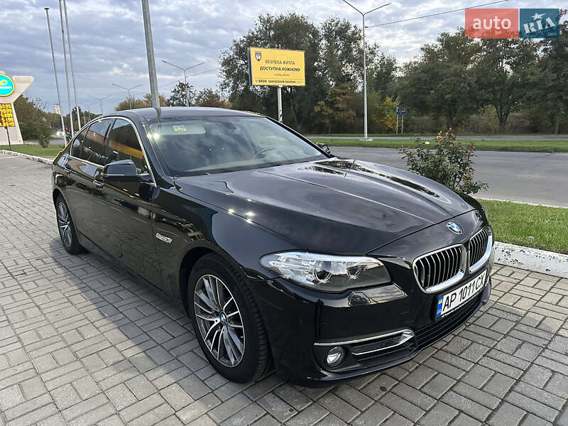 Седан BMW 5 Series 2015 в Запоріжжі