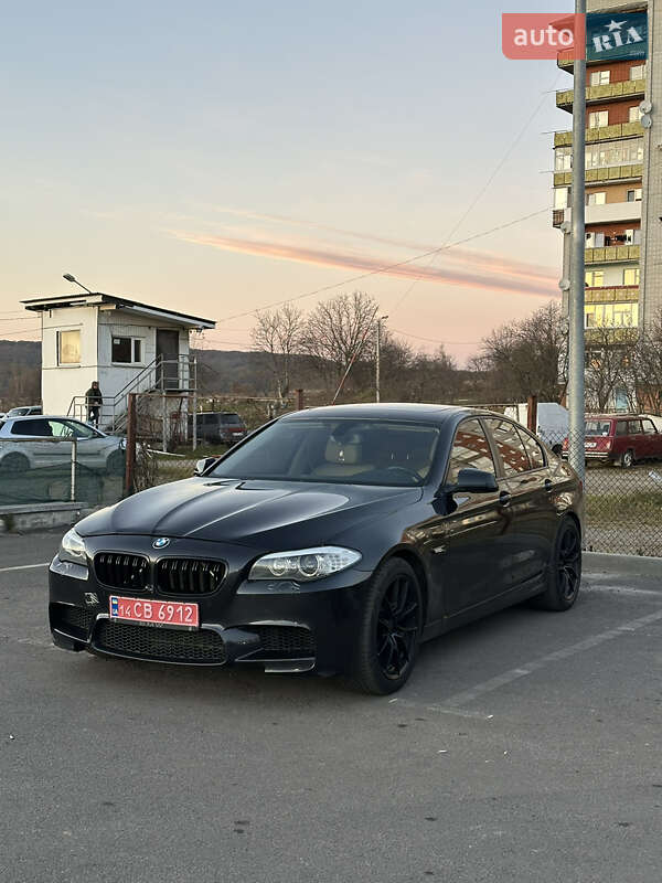 Седан BMW 5 Series 2013 в Львове