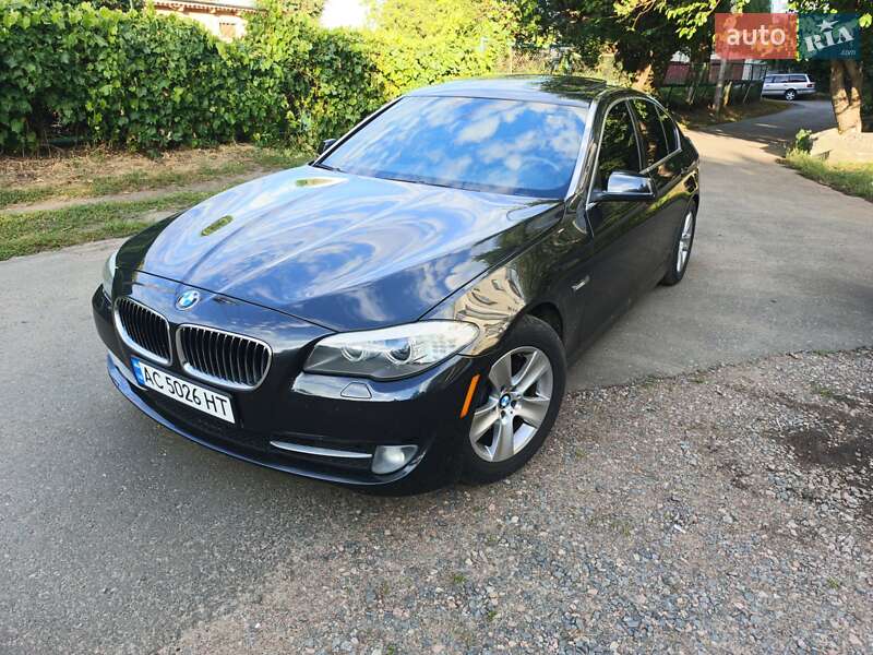 Седан BMW 5 Series 2012 в Черкассах