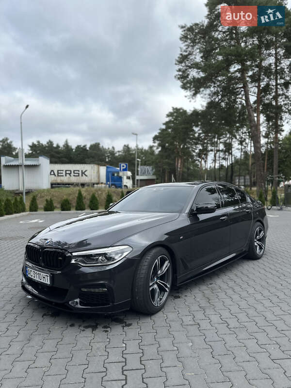 Седан BMW 5 Series 2017 в Маневичах Седан BMW 5 Series 2017 в Маневичах