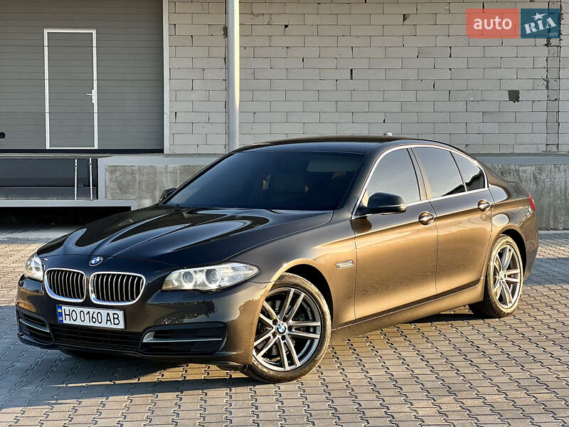 Седан BMW 5 Series 2015 в Тернополе Седан BMW 5 Series 2015 в Тернополе