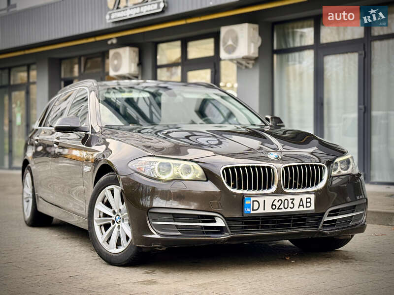 Универсал BMW 5 Series 2016 в Львове