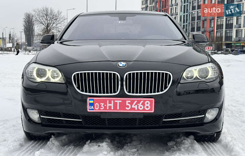 Седан BMW 5 Series 2013 в Киеве