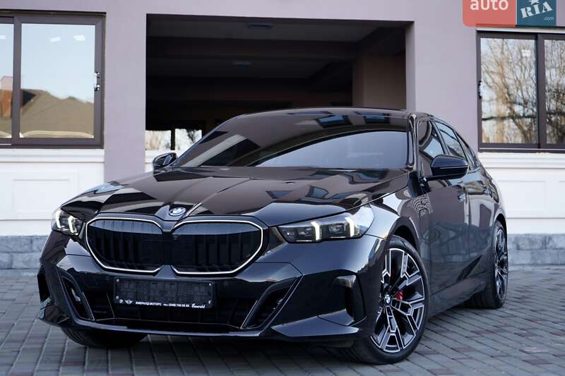Седан BMW 5 Series 2024 в Одессе Седан BMW 5 Series 2024 в Одессе