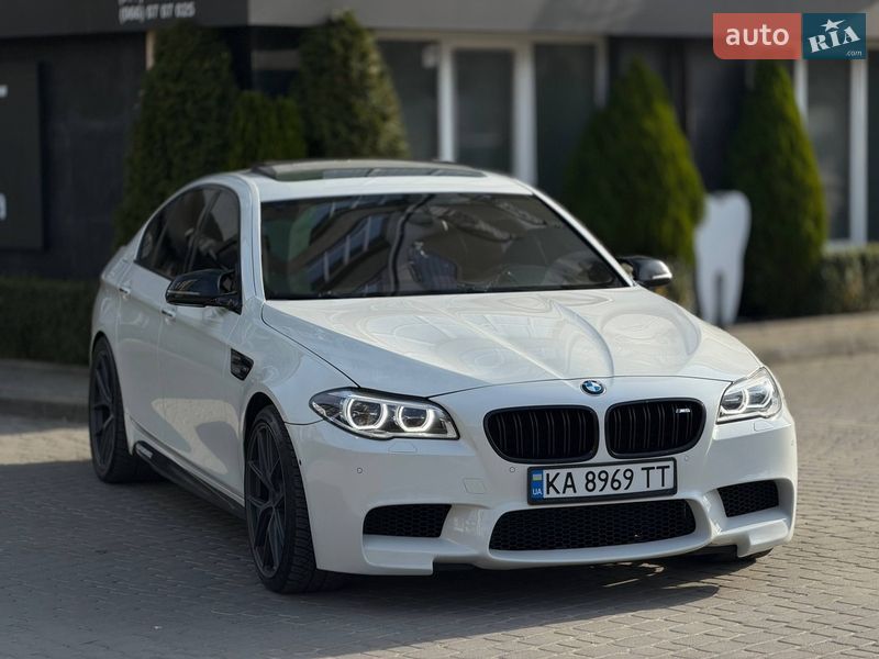 Седан BMW 5 Series 2014 в Ивано-Франковске