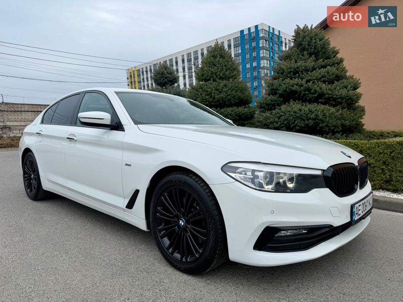 Седан BMW 5 Series 2017 в Днепре