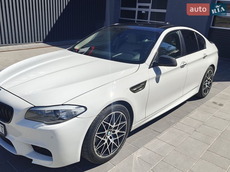 Седан BMW 5 Series 2013 в Киеве