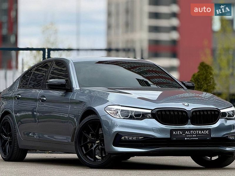 Седан BMW 5 Series 2017 в Киеве
