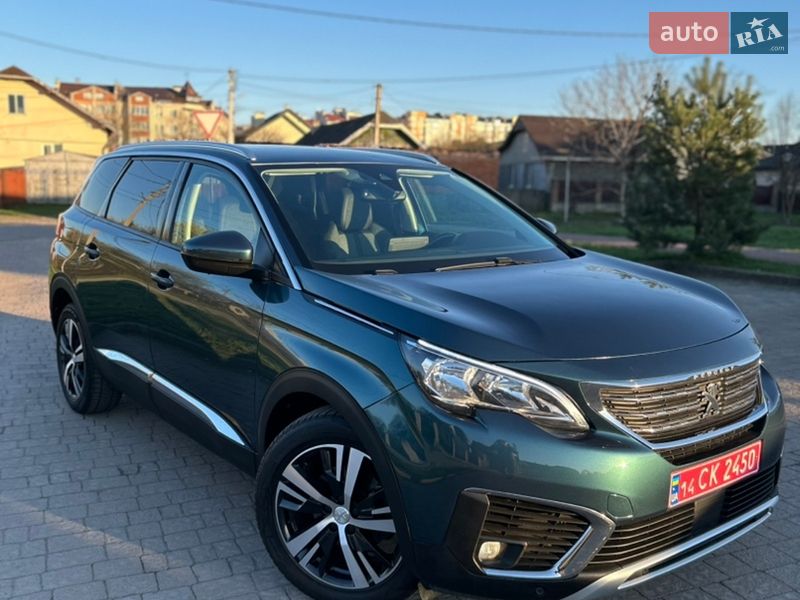 Внедорожник / Кроссовер Peugeot 5008 2018 в Ивано-Франковске