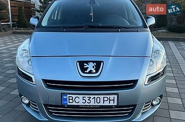 Мікровен Peugeot 5008 2011 в Стрию