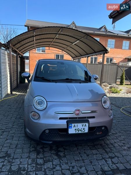 Хэтчбек Fiat 500e 2016 в Борисполе Хэтчбек Fiat 500e 2016 в Борисполе
