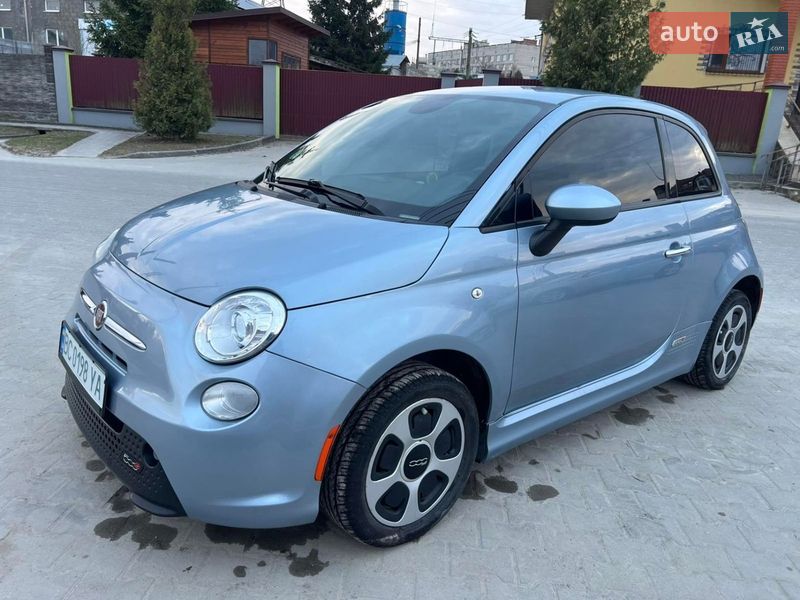 Хэтчбек Fiat 500e 2015 в Новояворовске Хэтчбек Fiat 500e 2015 в Новояворовске