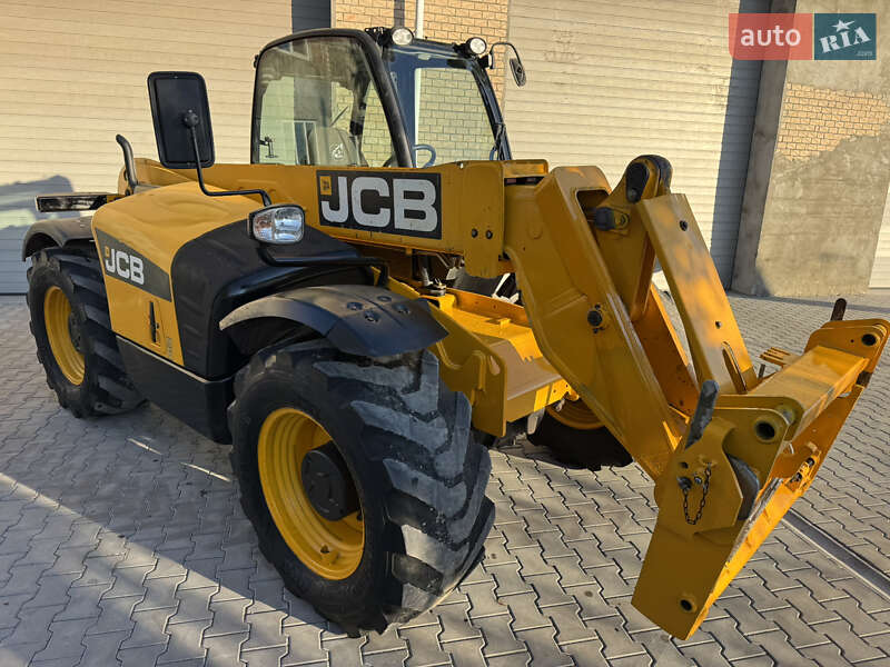 Телескопический погрузчик JCB 531-70 2012 в Каменец-Подольском
