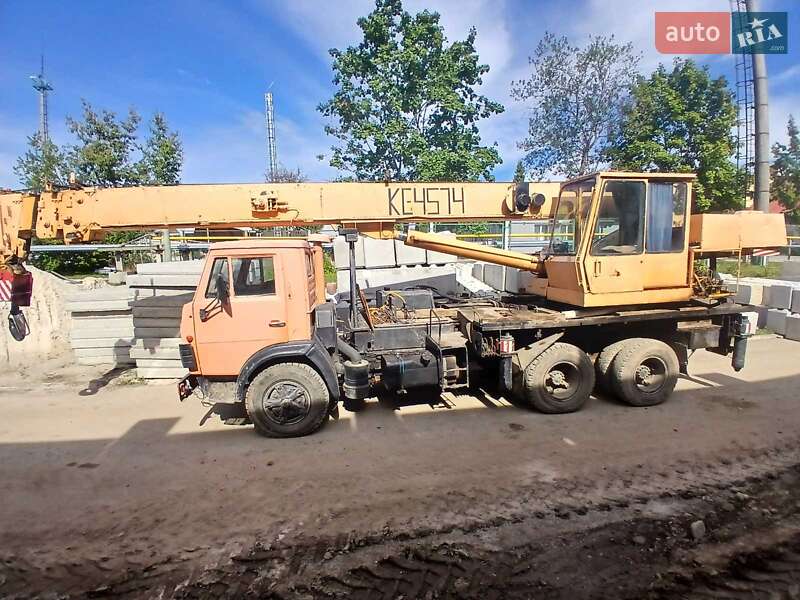 Автокран КамАЗ 53213 1990 в Калуше Автокран КамАЗ 53213 1990 в Калуше