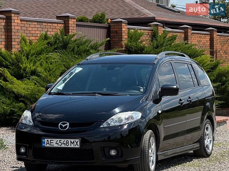 Минивэн Mazda 5 2006 в Иларионовом