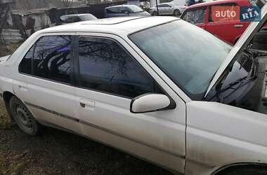 Седан Peugeot 605 1990 в Львові