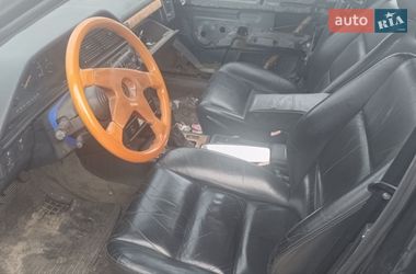 Седан Peugeot 605 1990 в Черкасах