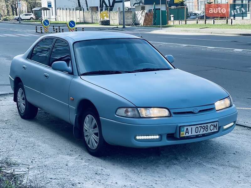 Седан Mazda 626 1995 в Киеве Седан Mazda 626 1995 в Киеве
