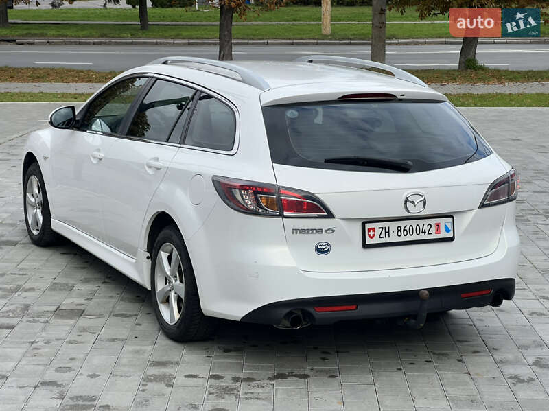 Универсал Mazda 6 2010 в Луцке