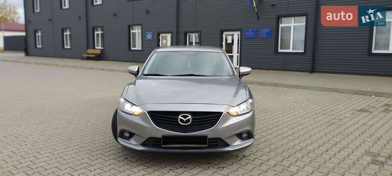 Седан Mazda 6 2014 в Сарнах