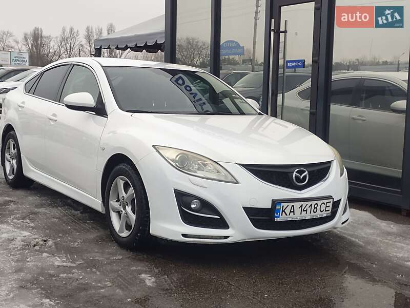 Седан Mazda 6 2010 в Киеве