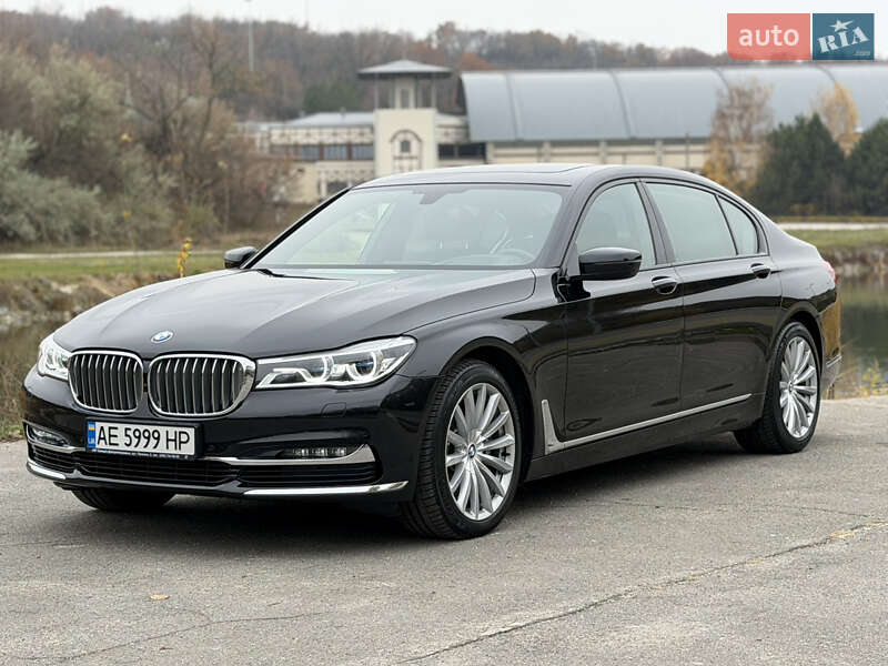 Седан BMW 7 Series 2016 в Днепре