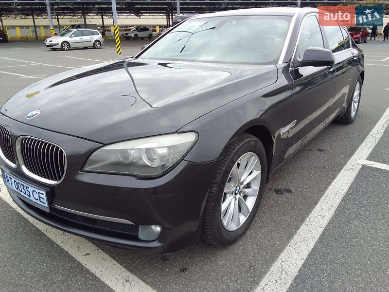 Седан BMW 7 Series 2011 в Киеве