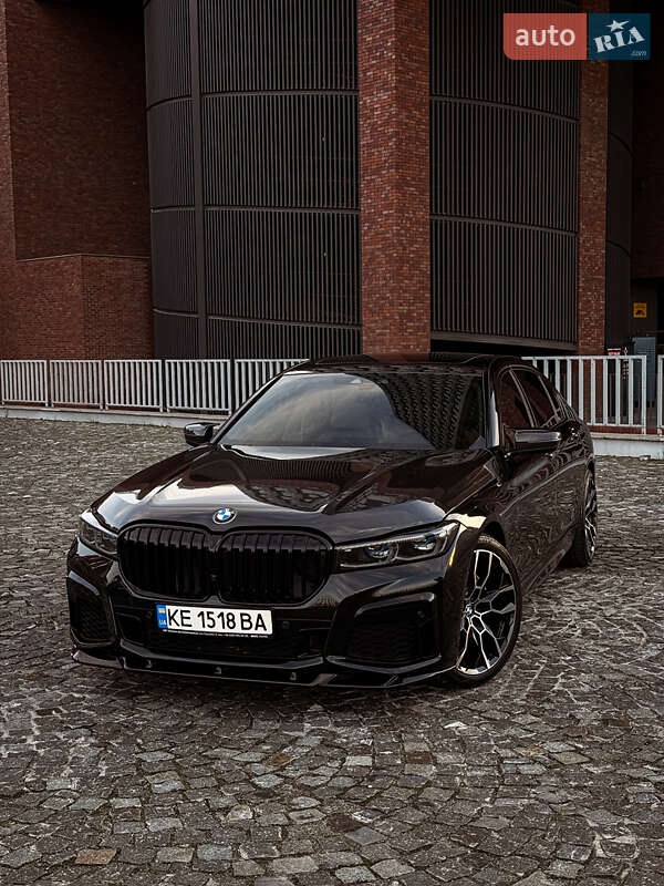 Седан BMW 7 Series 2018 в Днепре
