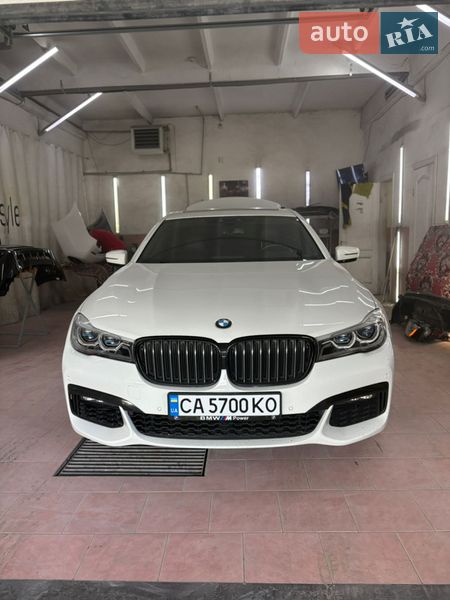 Седан BMW 7 Series 2018 в Черкассах