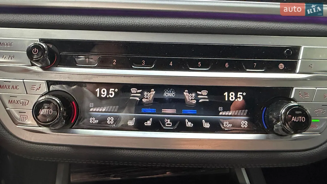 BMW 7 Series 2020 photo 5