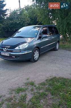 Мінівен Peugeot 807 2008 в Новомосковську