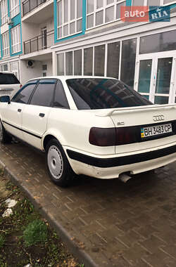Седан Audi 80 1988 в Арцизе