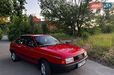 Седан Audi 80 1990 в Полтаве Седан Audi 80 1990 в Полтаве