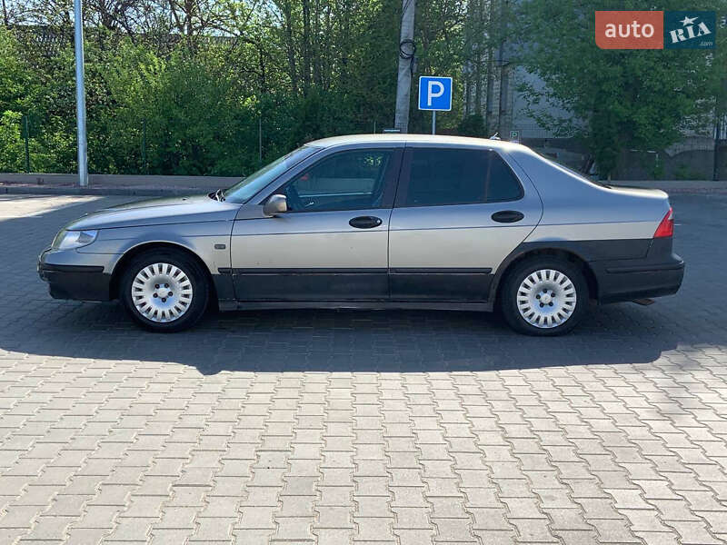 Седан Saab 9-5 2003 в Вінниці
