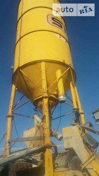 Бетономешалка (Миксер) 2006 в Мукачево
