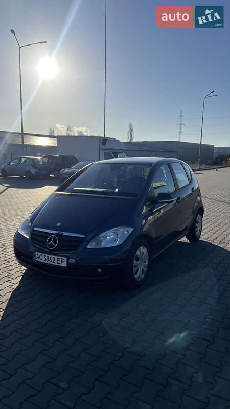 Хетчбек Mercedes-Benz A-Class 2010 в Луцьку Хетчбек Mercedes-Benz A-Class 2010 в Луцьку