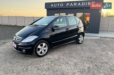 Хетчбек Mercedes-Benz A-Class 2011 в Луцьку Хетчбек Mercedes-Benz A-Class 2011 в Луцьку