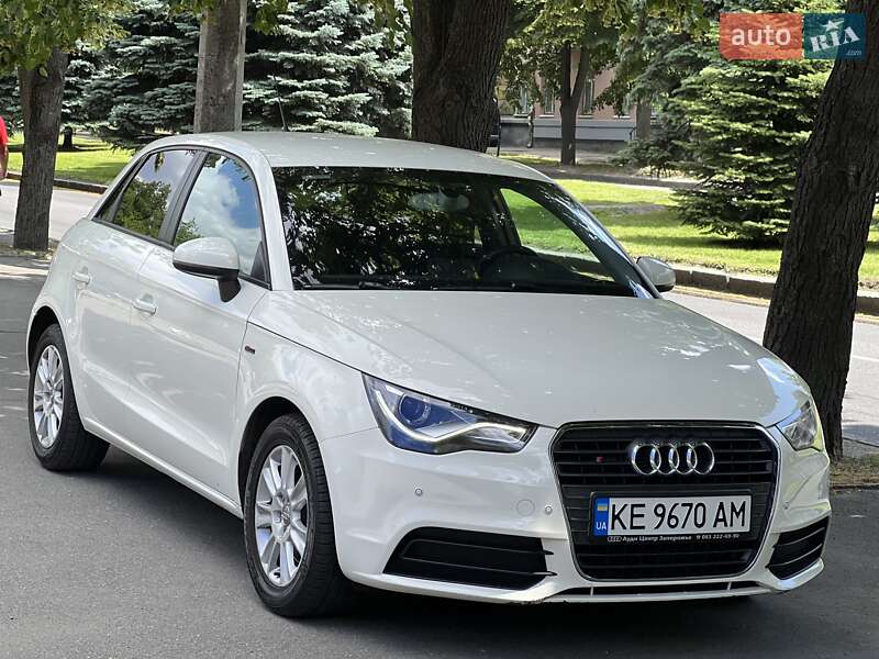 Хэтчбек Audi A1 2013 в Днепре Хэтчбек Audi A1 2013 в Днепре