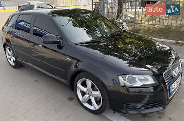 Хэтчбек Audi A3 Sportback 2010 в Сумах
