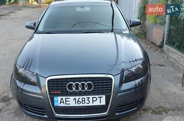 Хэтчбек Audi A3 2005 в Рени