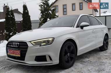 Седан Audi A3 2017 в Вінниці