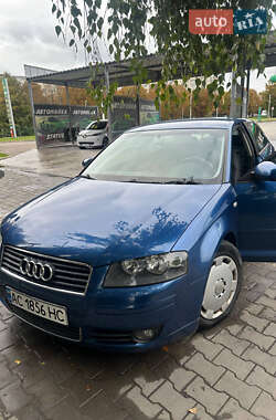 Хэтчбек Audi A3 2004 в Луцке