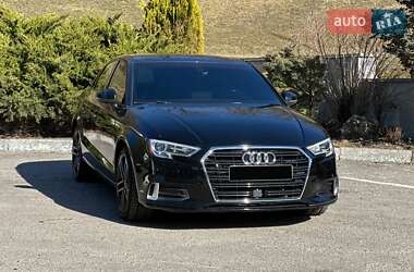 Седан Audi A3 2017 в Полтаве