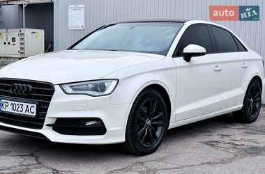 Седан Audi A3 2015 в Днепре