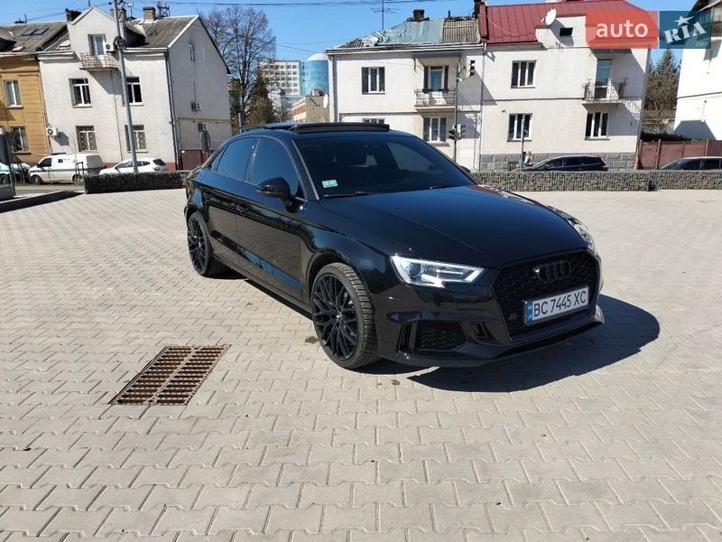 Седан Audi A3 2016 в Львові